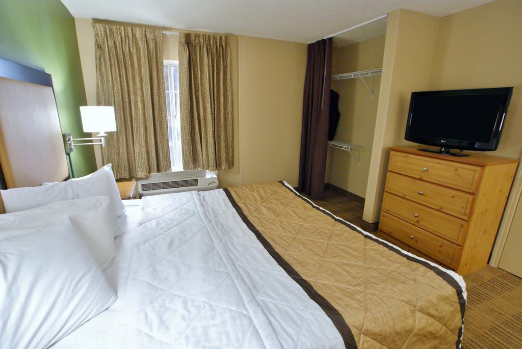 เอ็กซ์เทนด์ สเตย์ อเมริกา แอตแลนตา คัมเบอร์แลนด์ มอลล์ Hotel สเมอร์นา ภายนอก รูปภาพ